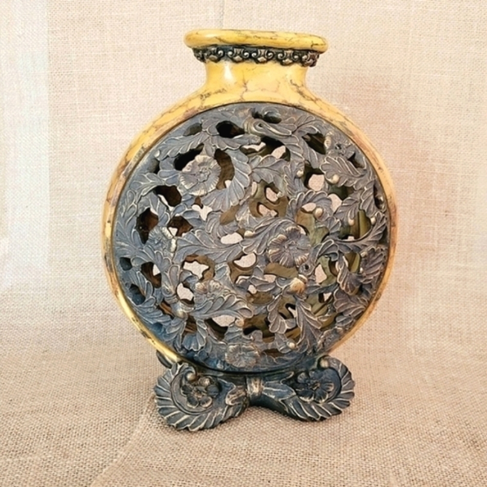 Vintage Asian Reticulated Round Silk Flower Vase